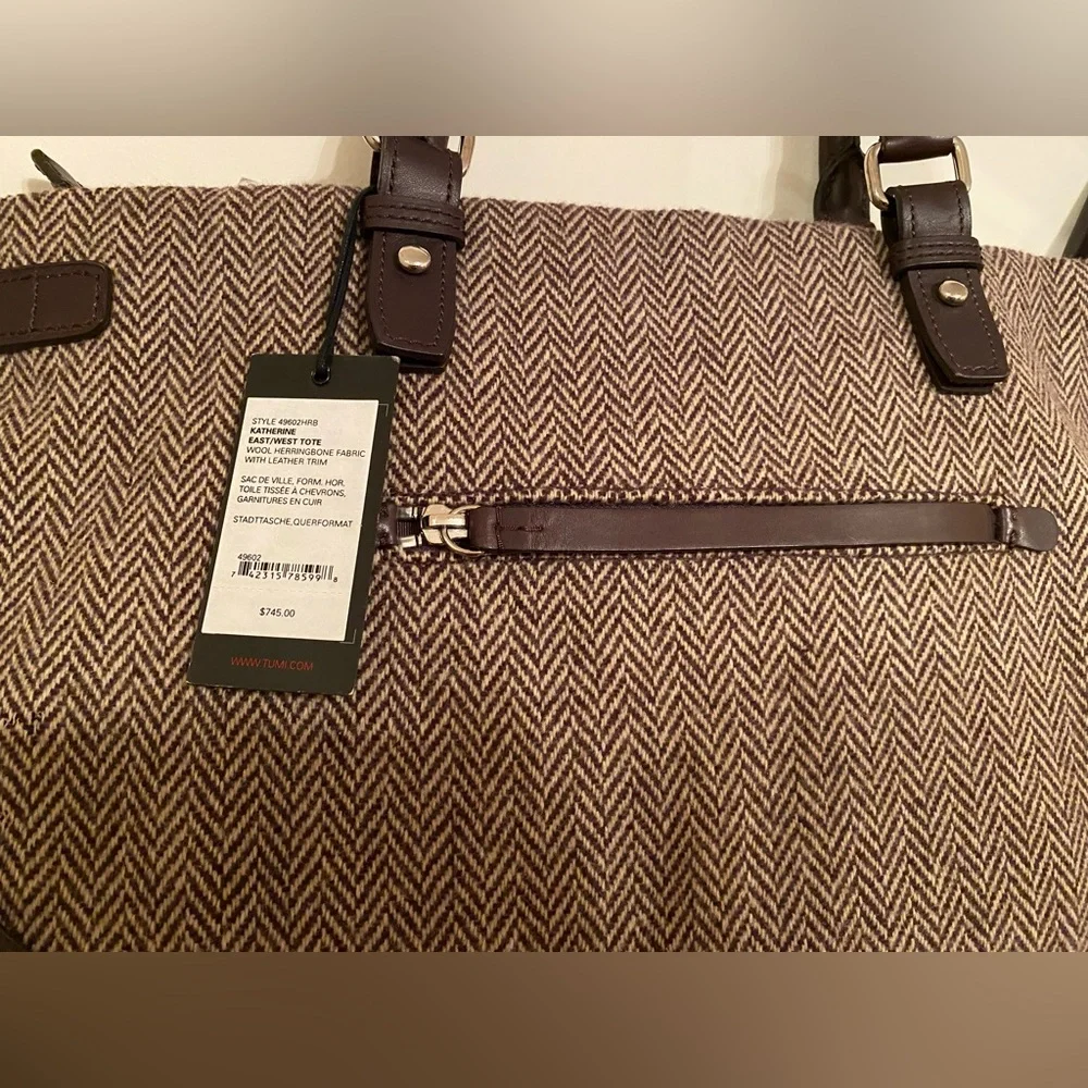 Tumi wool & leather spacious brown bag with a lot of compartments & pockets NWT - Picture 4 of 16